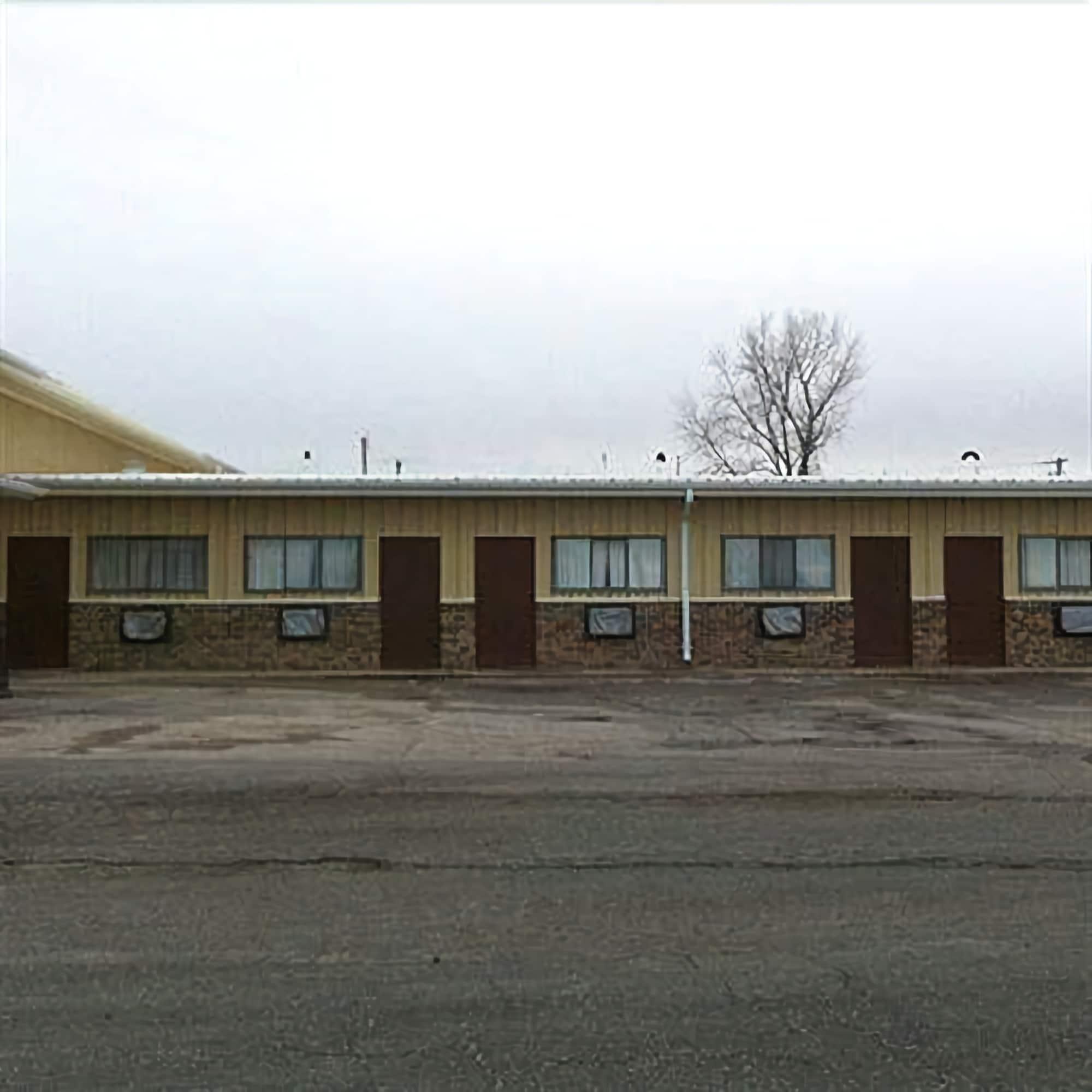 Knights Inn Winner Exterior photo